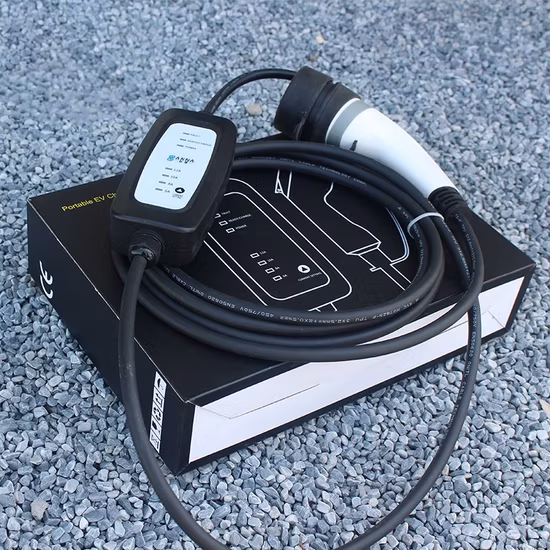 Wholesale IEC 62196 16A 3.5kw Electric Car Charger Level 2 Home Adaptor Charger Type 2 AC Portable EV Charging Station